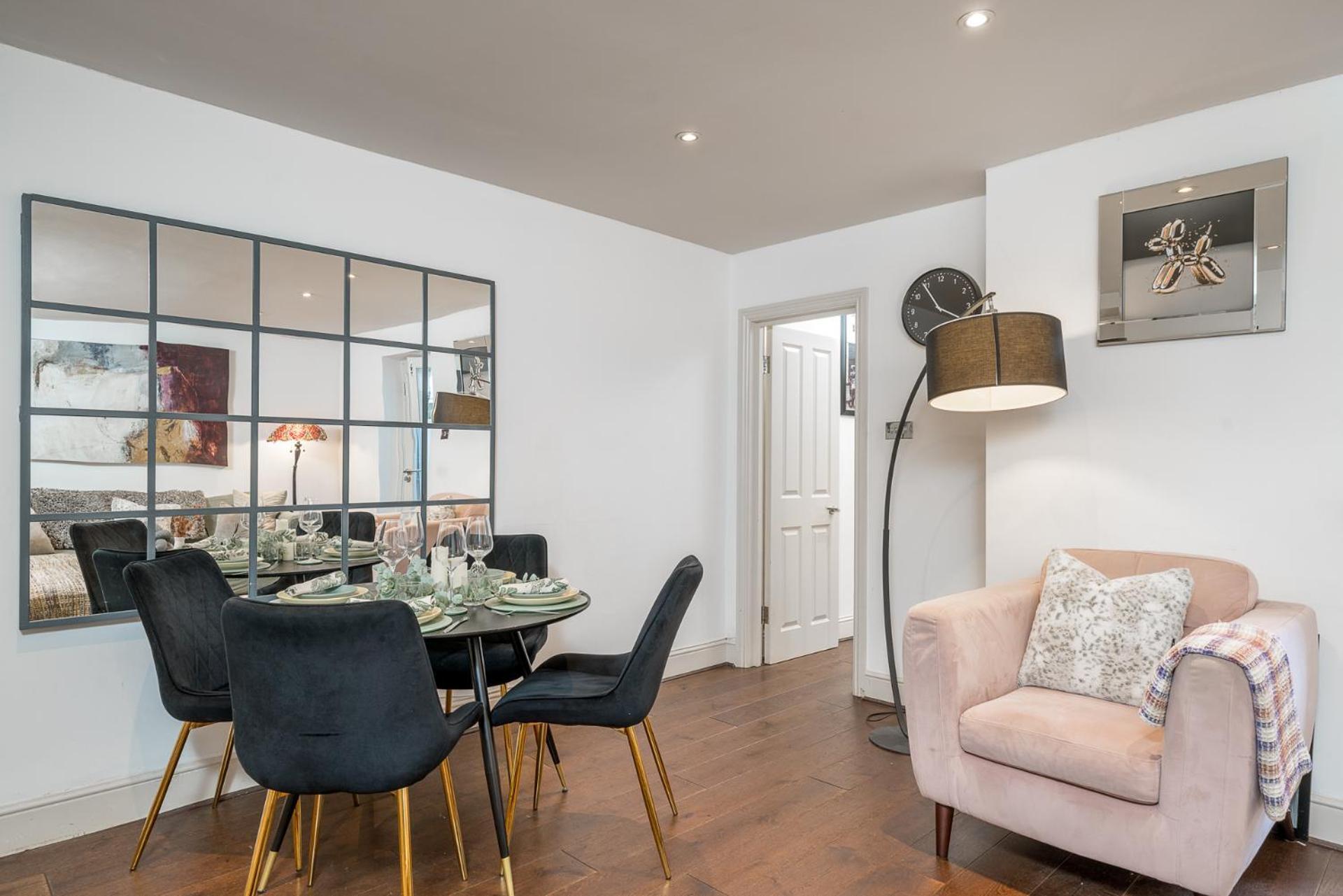 Apartament Niru Experience Hidden Gem In Chelsea 2bd 2ba
