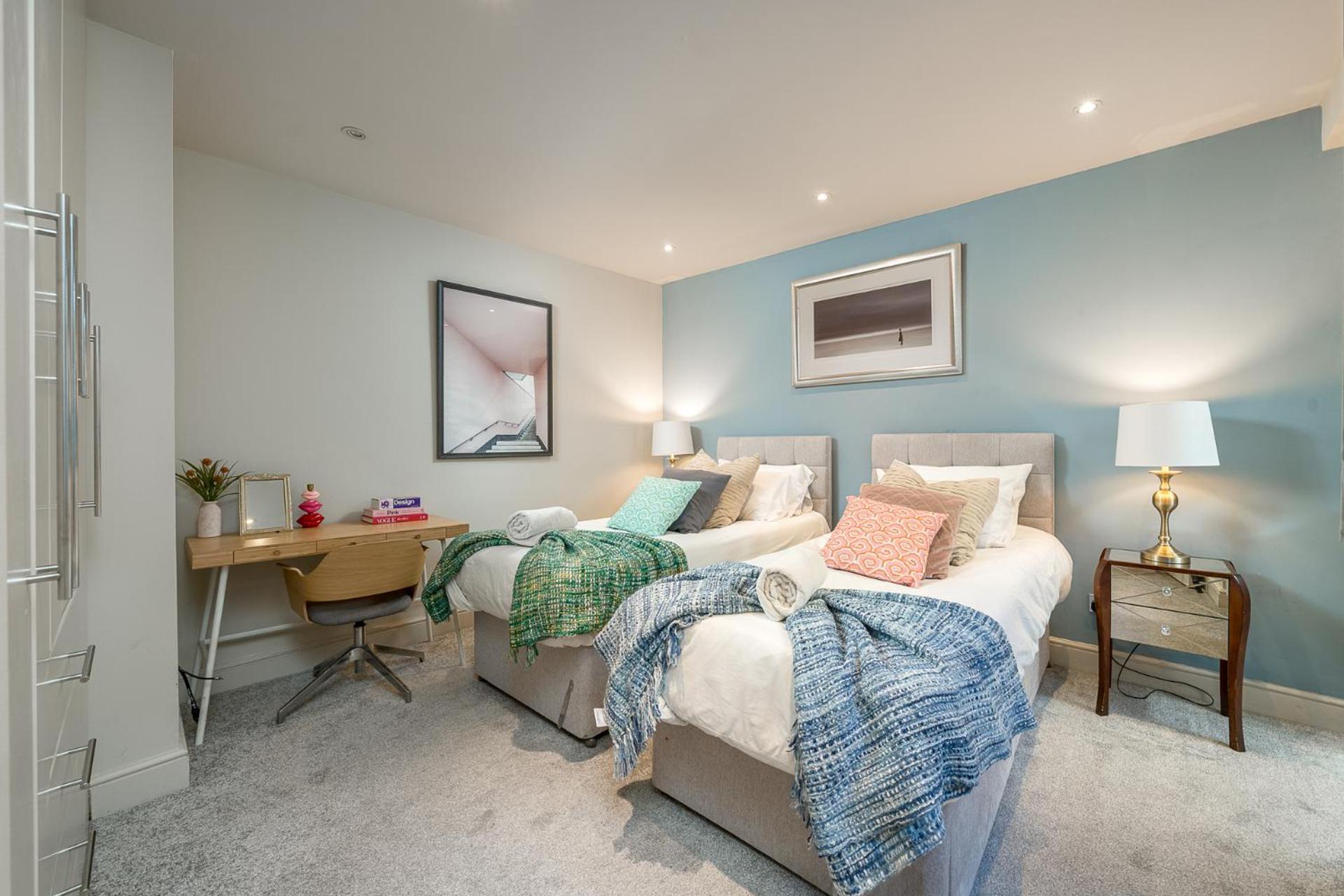 Niru Experience Hidden Gem In Chelsea 2bd 2ba Apartament *
